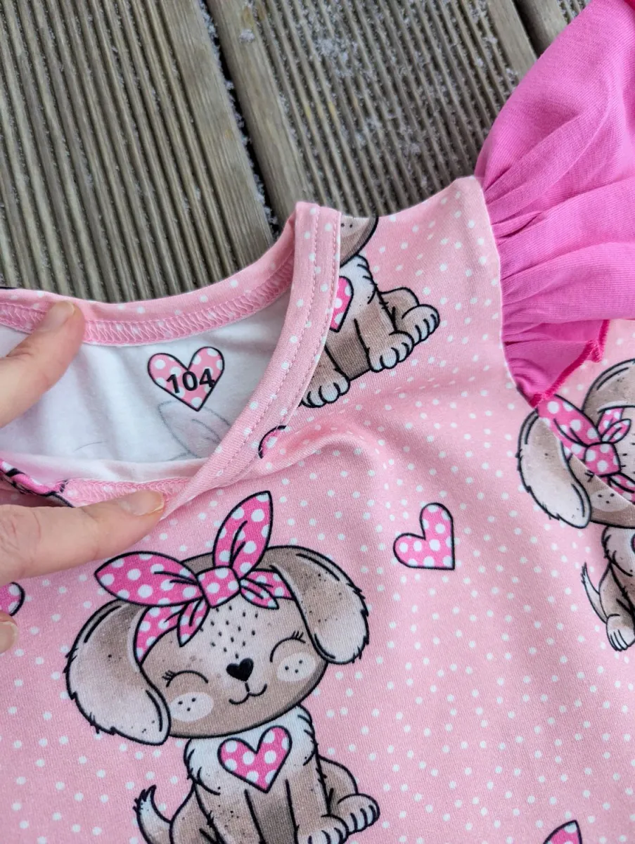 Hund med rosa sløyfe - Jersey - Metervare